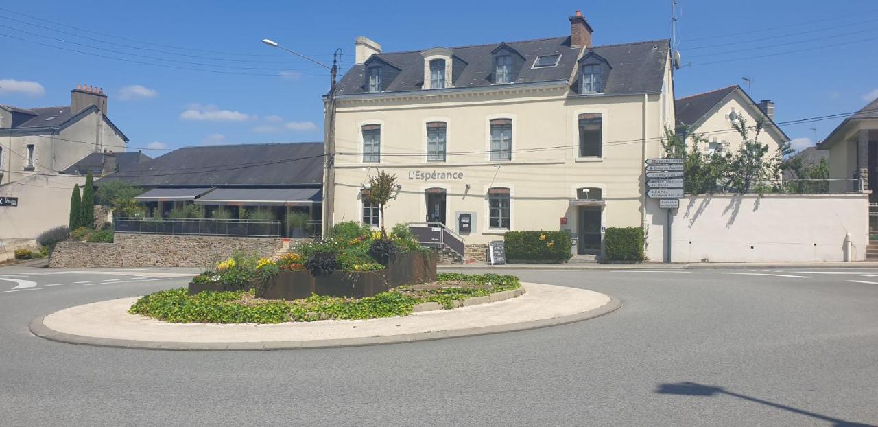 Hotel L'Esperance Vitre Exterior foto